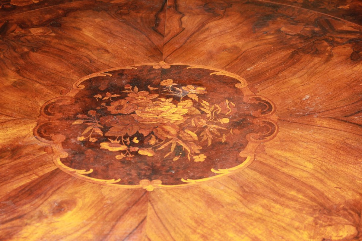 Tavolo circolare fisso inglese Stile Vittoriano in legno di Noce-photo-2