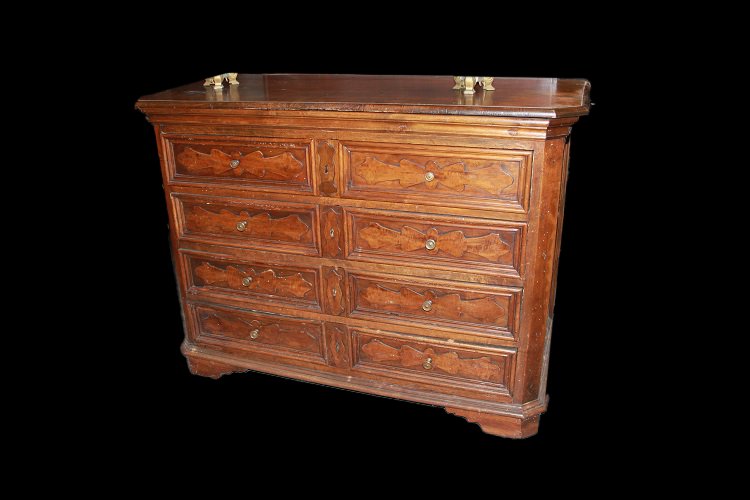 Superbo cassettone italiano toscano del 1600 secolo realizzato in pregiato legno di noce-photo-2