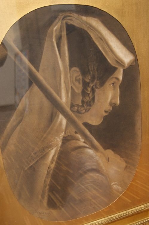 Pastello francese della seconda metà del 1800, raffigurante volto di donna di profilo-photo-2