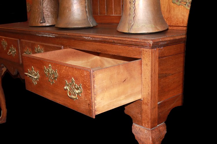Credenza inglese di fine 1700 inizio 1800, stile Queen Anne, in legno di rovere-photo-1