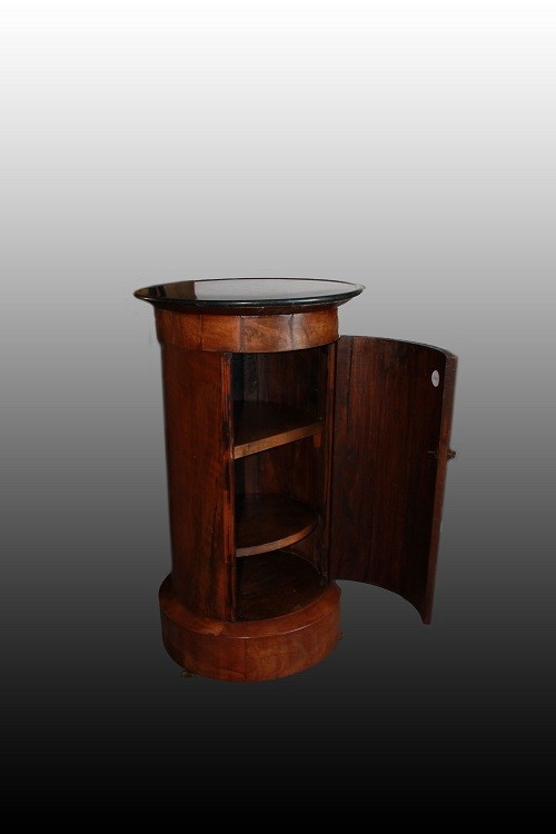 Grazioso mobiletto comodino a colonna francese di metà 1800, stile Direttorio, in legno di moga-photo-1