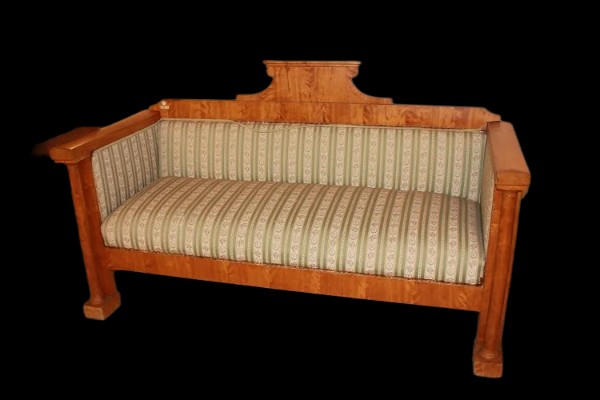 Divano Nord Europa della prima metà del 1800, stile Biedermeier, in legno di betulla
