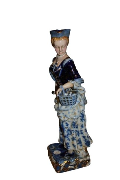 Statuina in porcellana raffigurante dama con cesto di fiori fine 1800-photo-2