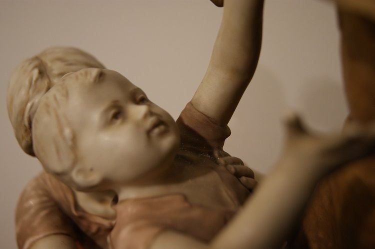 Scultura in porcellana biscuit di fine 1800 Royal manifattura Dux Bohemia intitolata Pax et Lab-photo-4