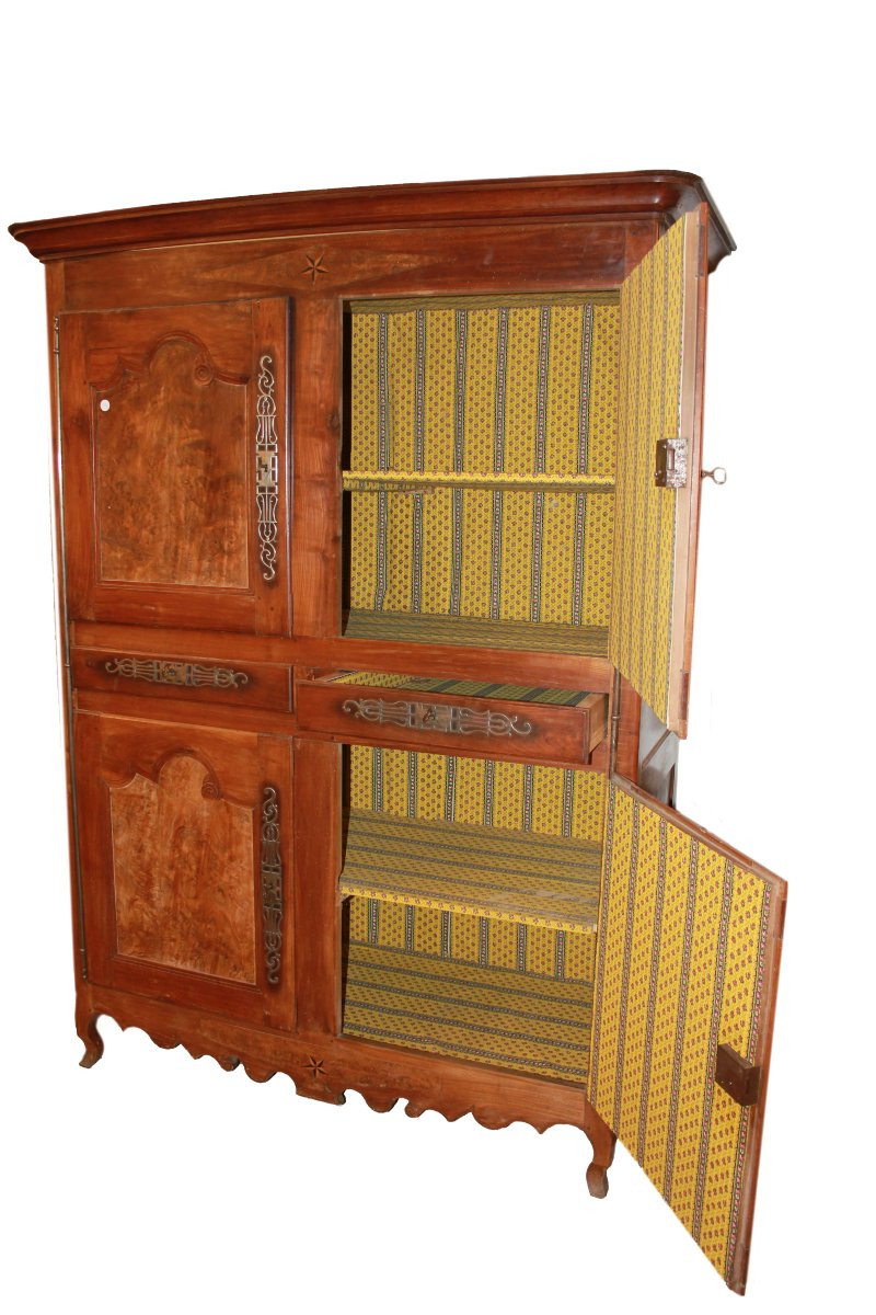 Grande stipo credenza dispensa francese di inizio 1800, stile Provenzale, in legno di ciliegio -photo-2