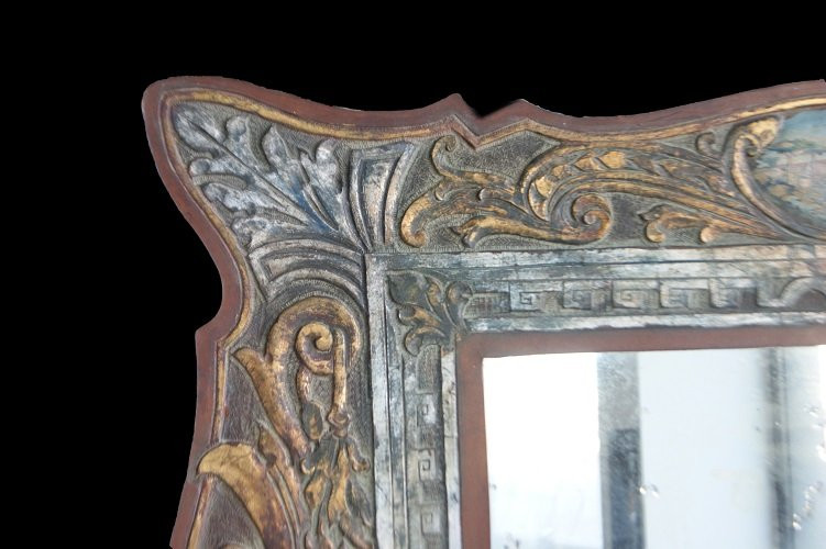Bellissima specchiera francese del 1900 in pelle riccamente decorata e dipinta-photo-4