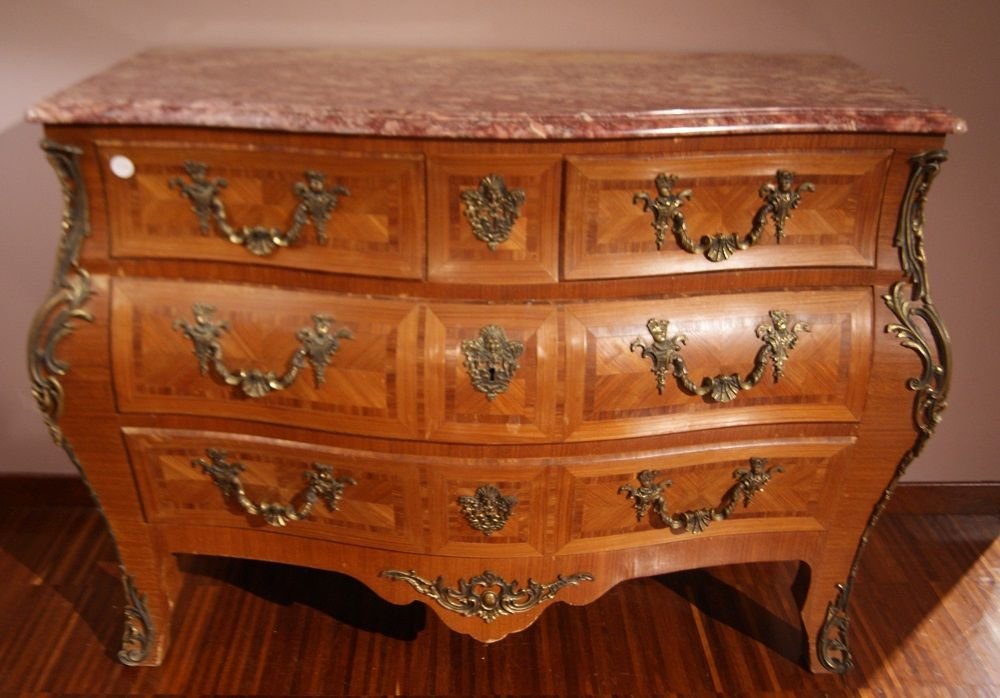 Comò francese della seconda metà del 1800, stile Reggenza, in legno di bois de rose-photo-2