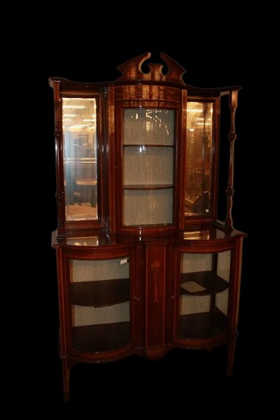Cabinet Vetrina inglese della seconda metà del 1800, stile Vittoriano, in legno di mogano