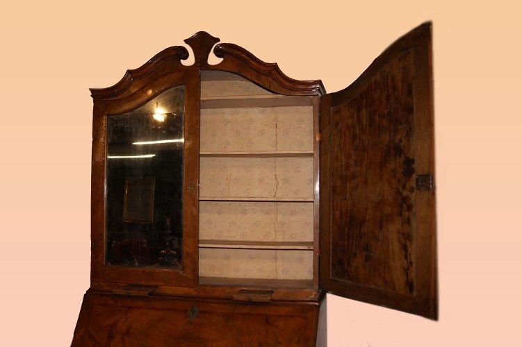 Trumeau italiano di inizio 1700, stile Luigi XV, in legno di noce-photo-1