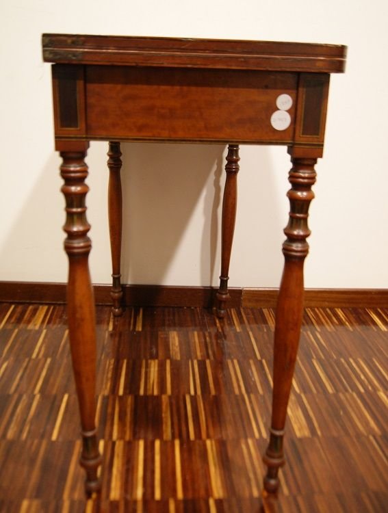 Tavolino da gioco inglese della prima metà del 1800 stile Sheraton, in legno Satinwood-photo-1