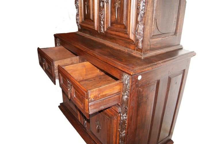 Credenza doppio corpo italiana di fine 1500, Rinascimento, in legno di noce e quercia-photo-4