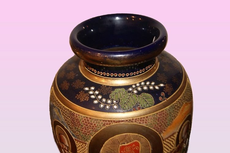 Coppia di grandi vasi Giapponesi Satsuma di metà 1800 riccamente decorati-photo-3
