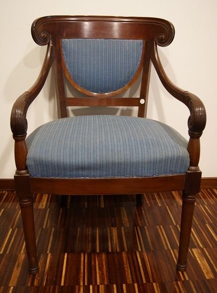Poltrona da scrivania francese della metà del 1800, stile Direttorio, in massello di mogano-photo-2