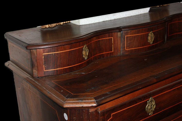 Cassettone canterano spagnolo del 1700 in legno di noce-photo-3