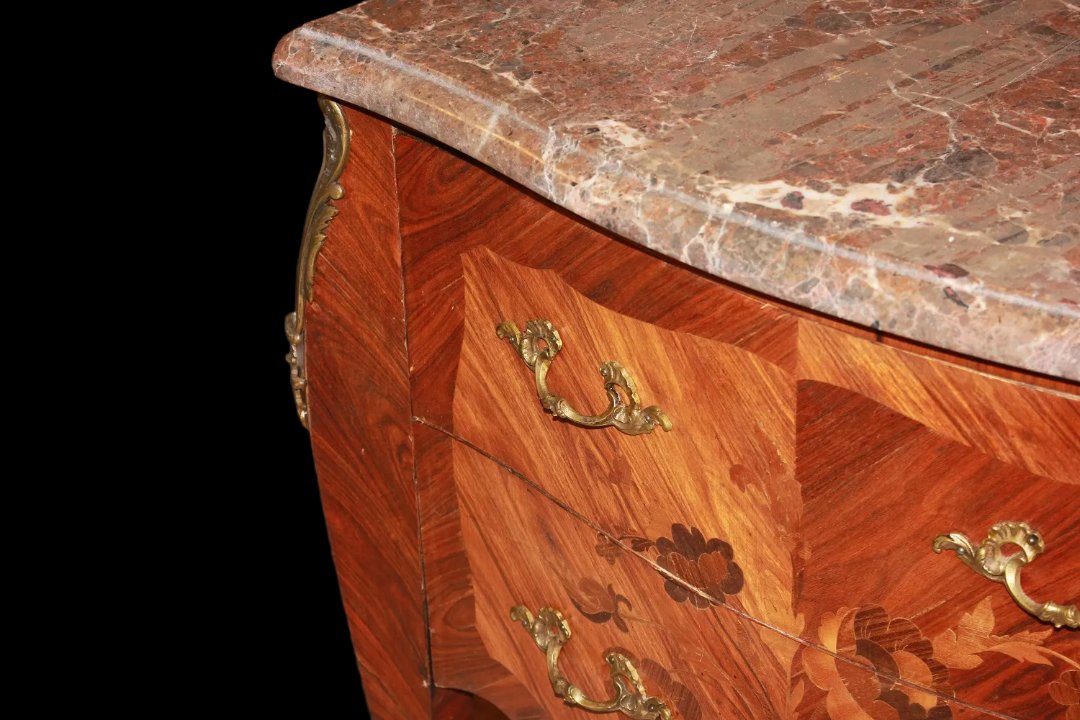Comoncino francese di fine 1800 inizio 1900, stile Luigi XV, in legno di bois de rose-photo-3