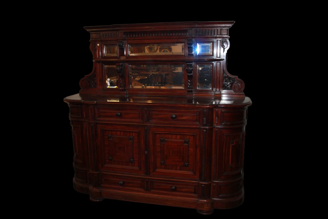 Coppia di grandi servante provenienza Belgio di metà del 1800, stile Luigi Filippo, in legno di