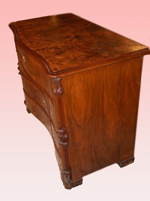 Piccolo comò comoncino Nord Europa della metà del 1800, sitle Biedermeier, in legno di noce-photo-3