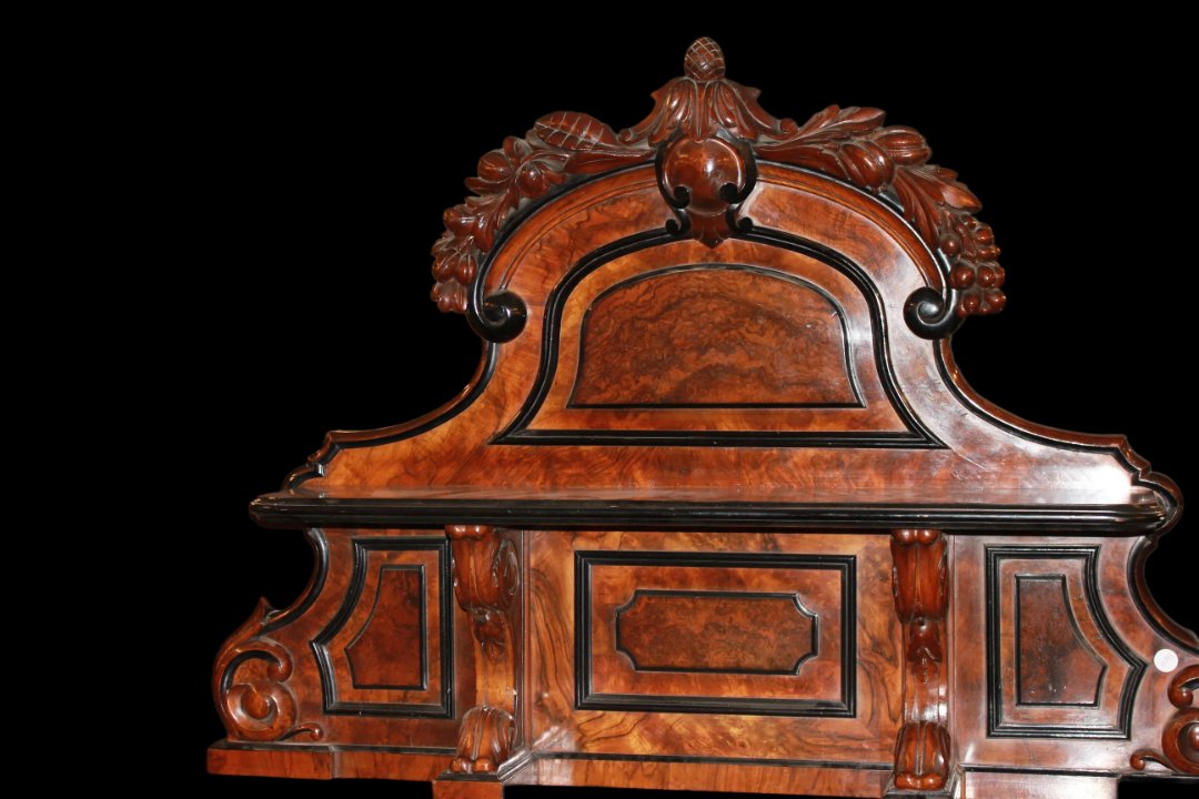 Credenza piattaia francese di metà 1800, stile Luigi Filippo, in legno di noce fiammato-photo-2