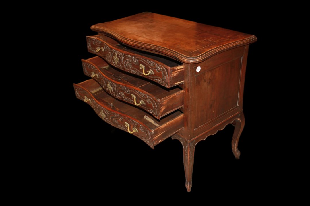 Piccolo cassettone francese a 3 cassetti, stile Provenzale, di metà 1800 in legno di noce-photo-2