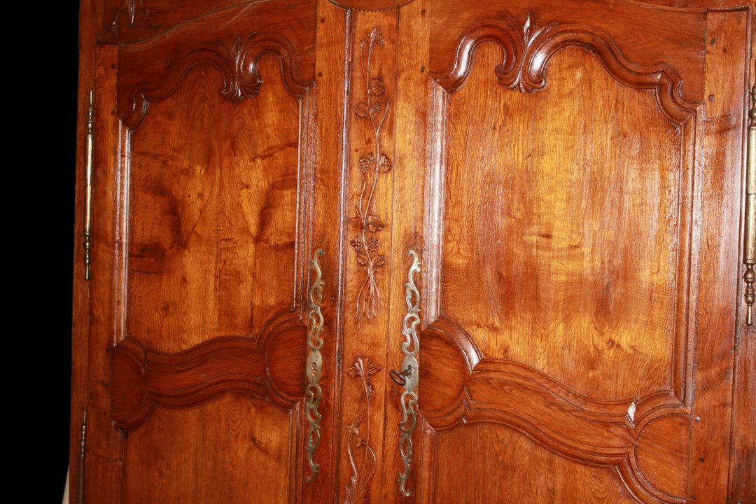 Armadio francese proveniente dalla Bretagna di fine 1700 in legno di noce-photo-3