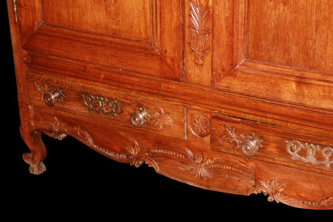 Armadio francese proveniente dalla Bretagna di fine 1700 in legno di noce-photo-4