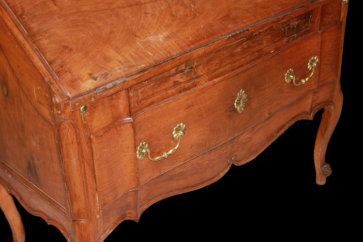 Ribalta francese di fine 1700, stile Provenzale, in legno di noce-photo-3