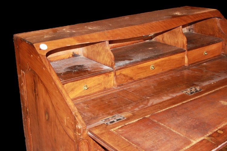 Ribalta francese di fine 1700, stile Provenzale, in legno di noce-photo-2