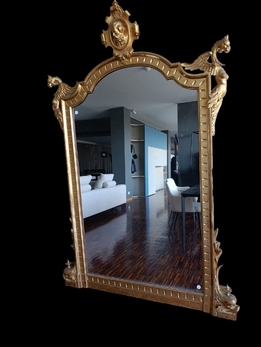 Grande specchiera d'appoggio della seconda metà dell'800