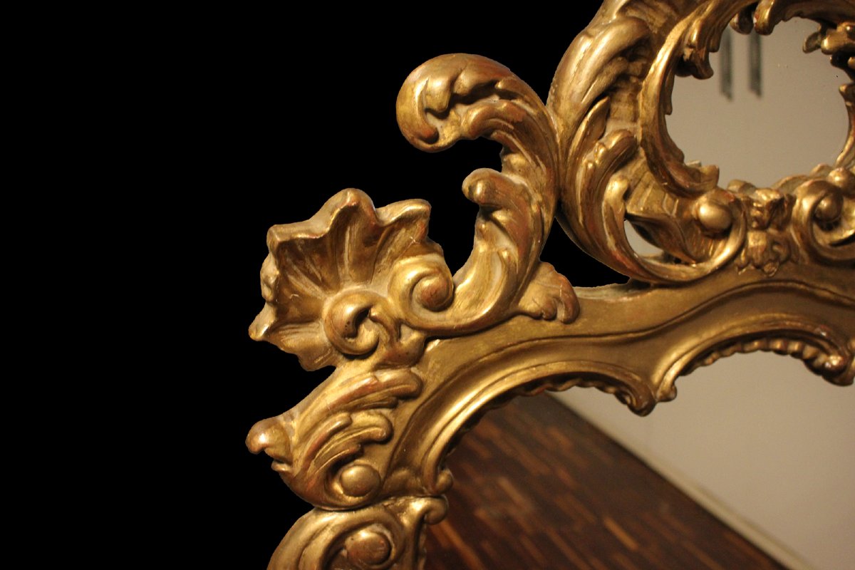 Specchio da parete in legno finemente intagliato e dorato - XIX secolo-photo-4