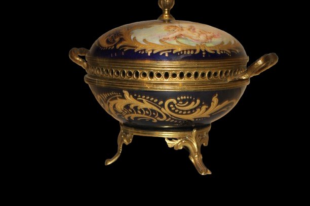 Piccolo Centrotavola Portagioie in Ceramica Francese Sevres-photo-3