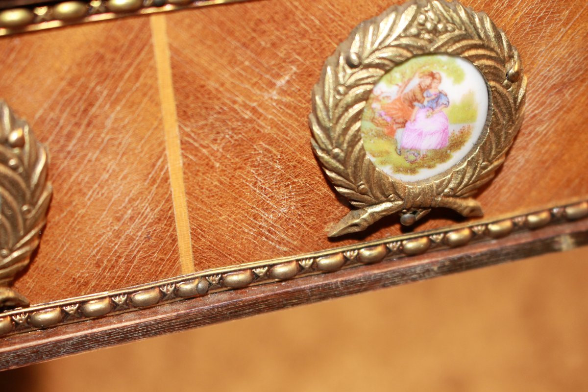 Tavolino Basso da Salotto Francese del XX secolo stile Luigi XVI-photo-1