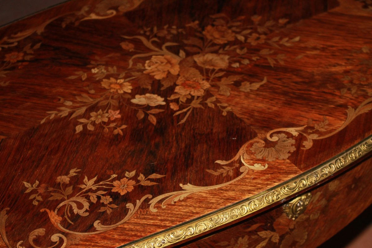 Tavolo scrittoio da Centro Stile Luigi XV riccamente Intarsiato e bronzi-photo-2