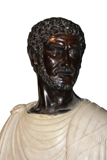 Coppia di Busti Romani del XX secolo Italiani in Marmo e Bronzo-photo-3