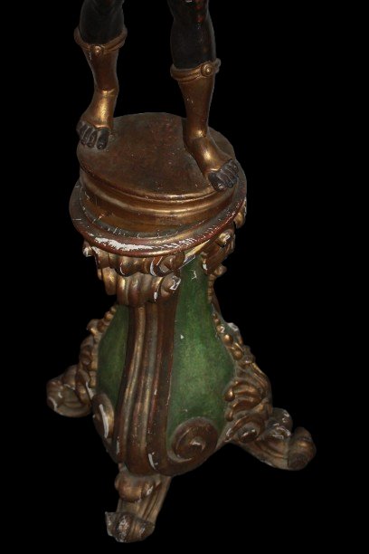 Coppia di Mori Veneziani Porta Vaso in Legno Intagliato e Dorato – XX Secolo-photo-2