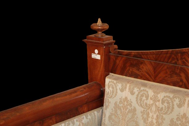 Grande Divano Biedermeier in Piuma di Mogano-photo-2