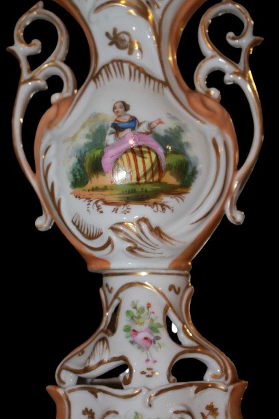 Coppia di Vasi Francesi del 1800 Traforati e Mossi-photo-2