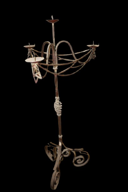 Torciere in ferro battuto stile Liberty XX secolo