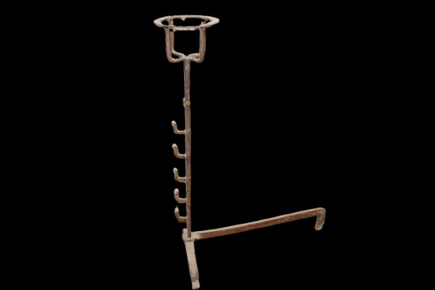 Coppia di Alari da Camino Italiani del 1700 in ferro battuto