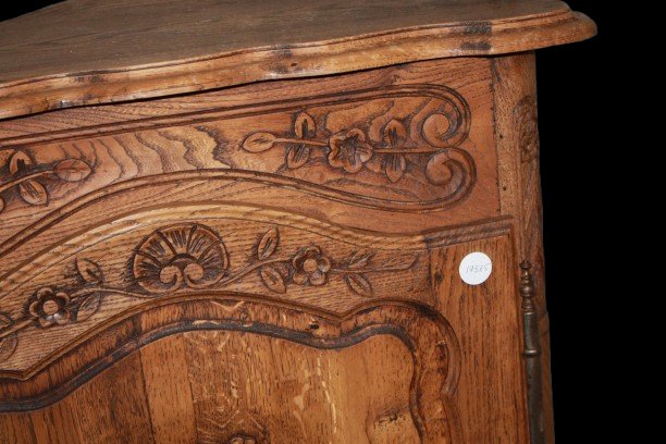 Angoliera Provenzale in legno di Rovere finemente Intagliata XIX secolo-photo-2