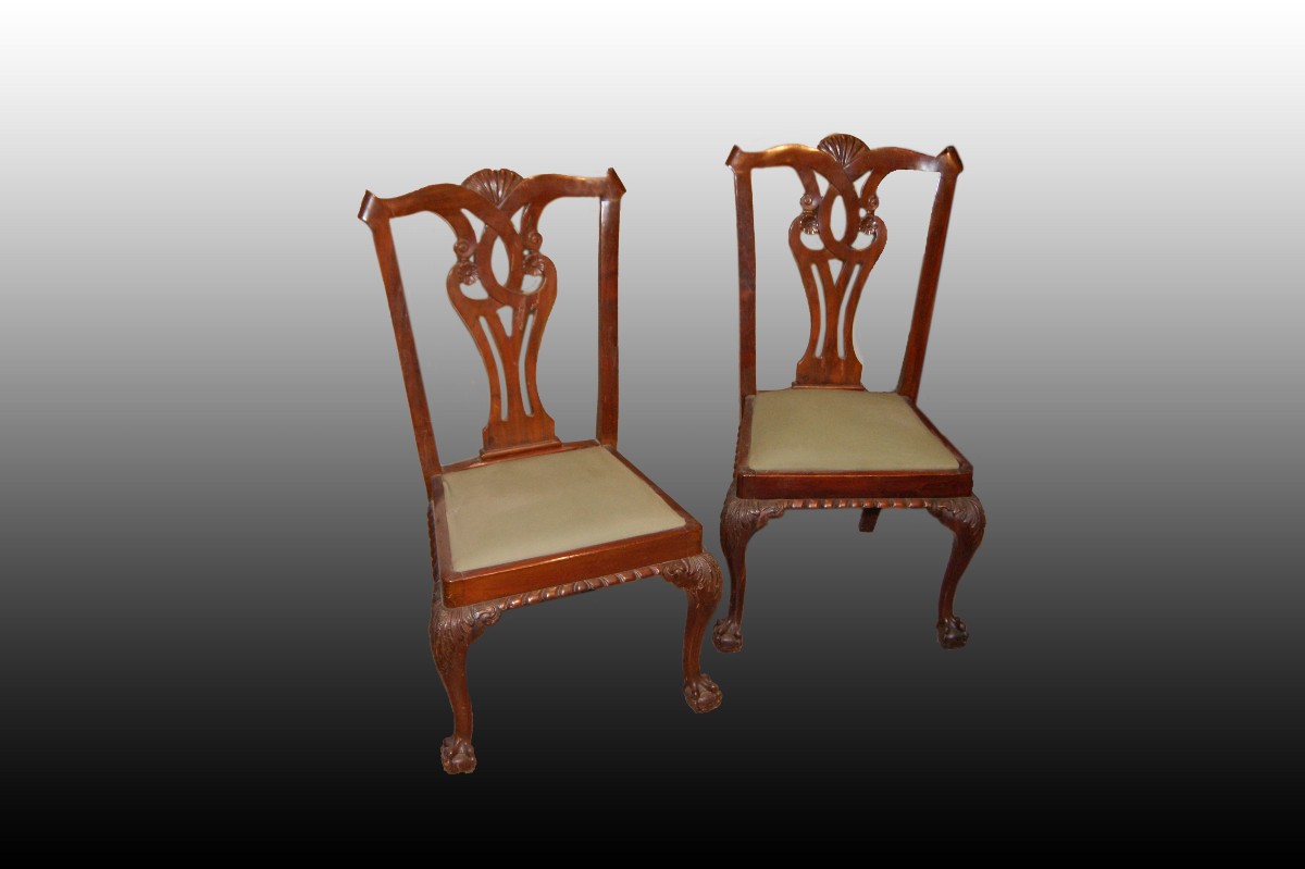 Gruppo di 4 sedie stile Chippendale in legno di mogano
