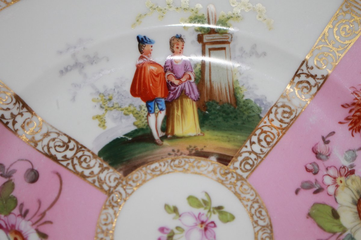 Piatto in porcellana bianca e rose Meissen XIX secolo-photo-2