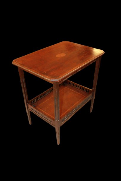 Tavolino vittoriano a due ripiani, realizzato in legno di mogano con intarsi-photo-4