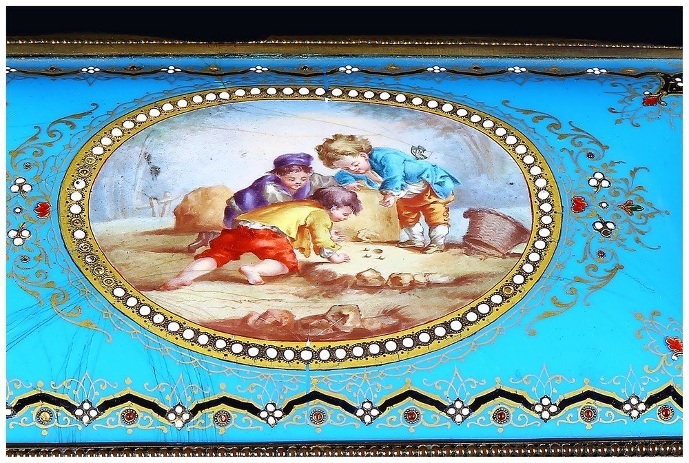  Boîte à Bijoux d'Excellente Facture En Porcelaine Bleue Autrichienne Des Années 1800-photo-1