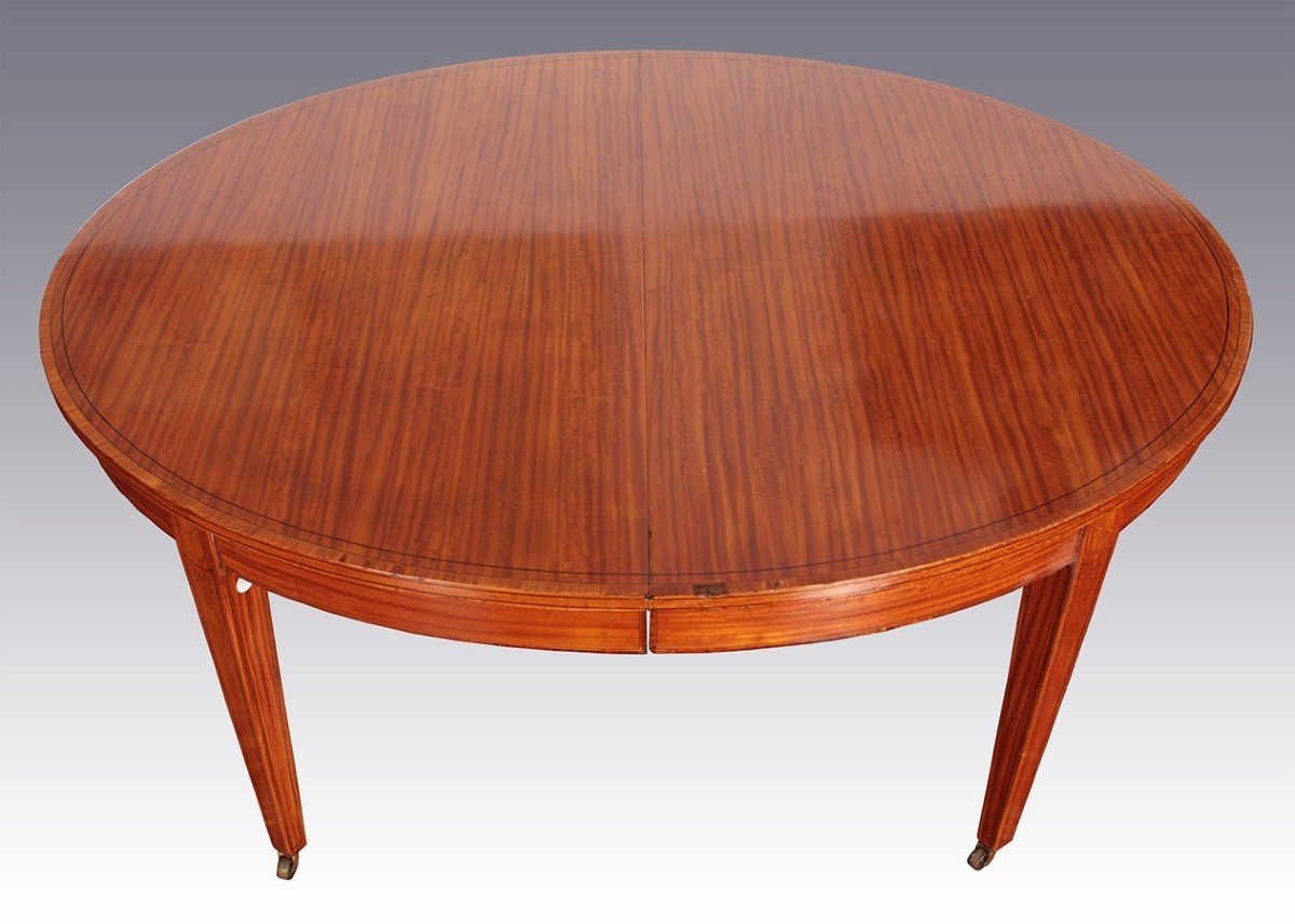 Table ovale EXTENSIBLE De Style Anglais 1800 Sheraton En Bois De  Satin Wood