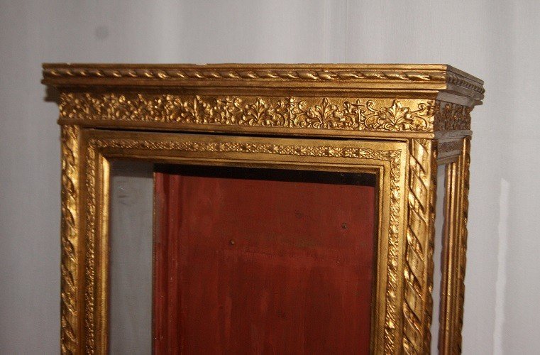 Superbe Vitrine Dorée à La Feuille d'Or Française De Style Louis XVI Des Années 1800-photo-3