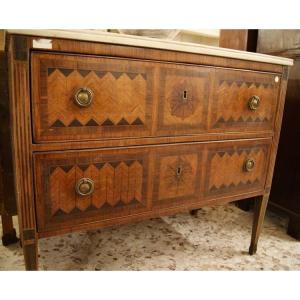 Italian chest of drawers from the early 1800s, Louis XVI style, in various polychrome woods