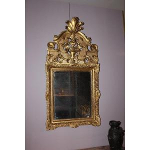 Specchiera francese della seconda metà del 1700 in legno dorato foglia oro