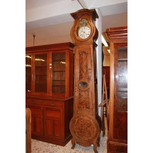 Horloge colonne française de style provençal du XVIIIe siècle