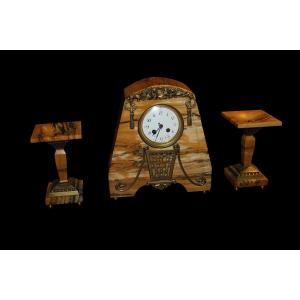 Bellissimo trittico francese orologio con due candelieri di inizio 1900, stile Art Decò, in mar