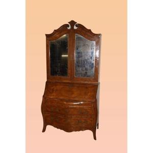 Trumeau italiano di inizio 1700, stile Luigi XV, in legno di noce